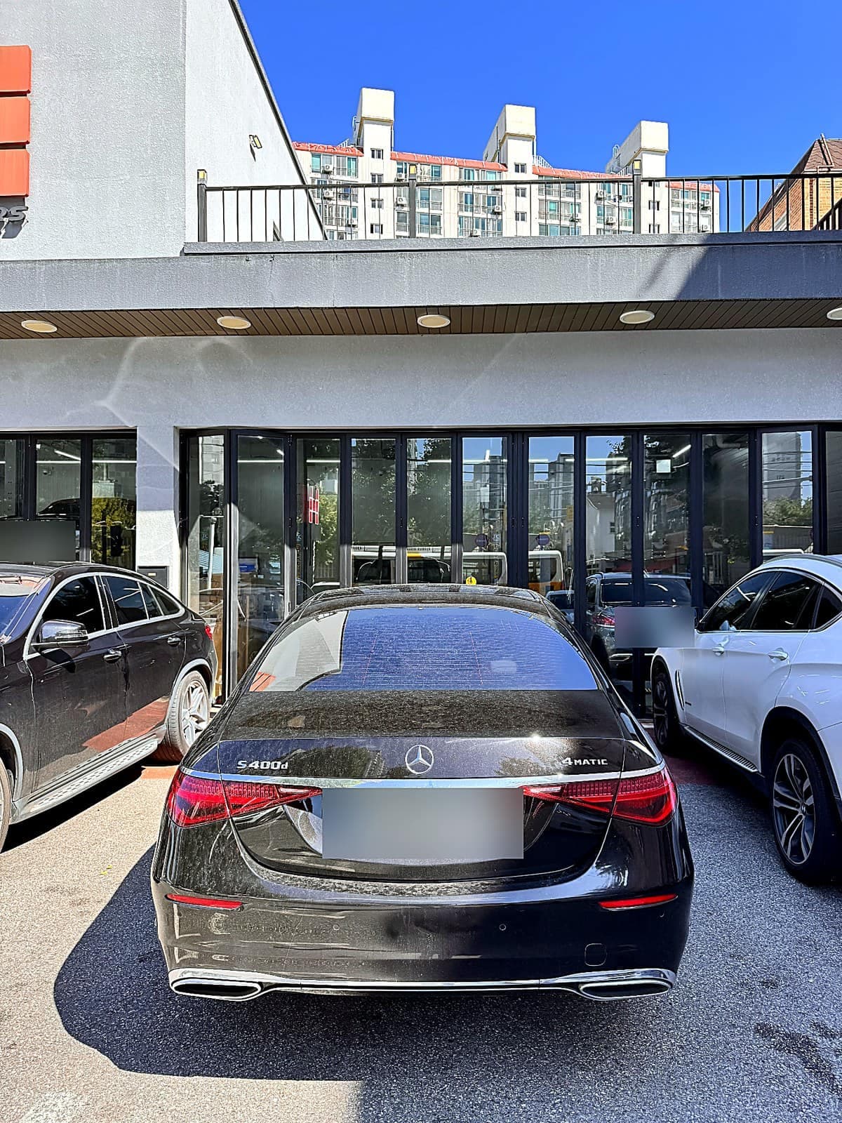 광주 H모터스에 타이어 공기압 센서 문제로 입고된 벤츠 S클래스 W223 S400d
