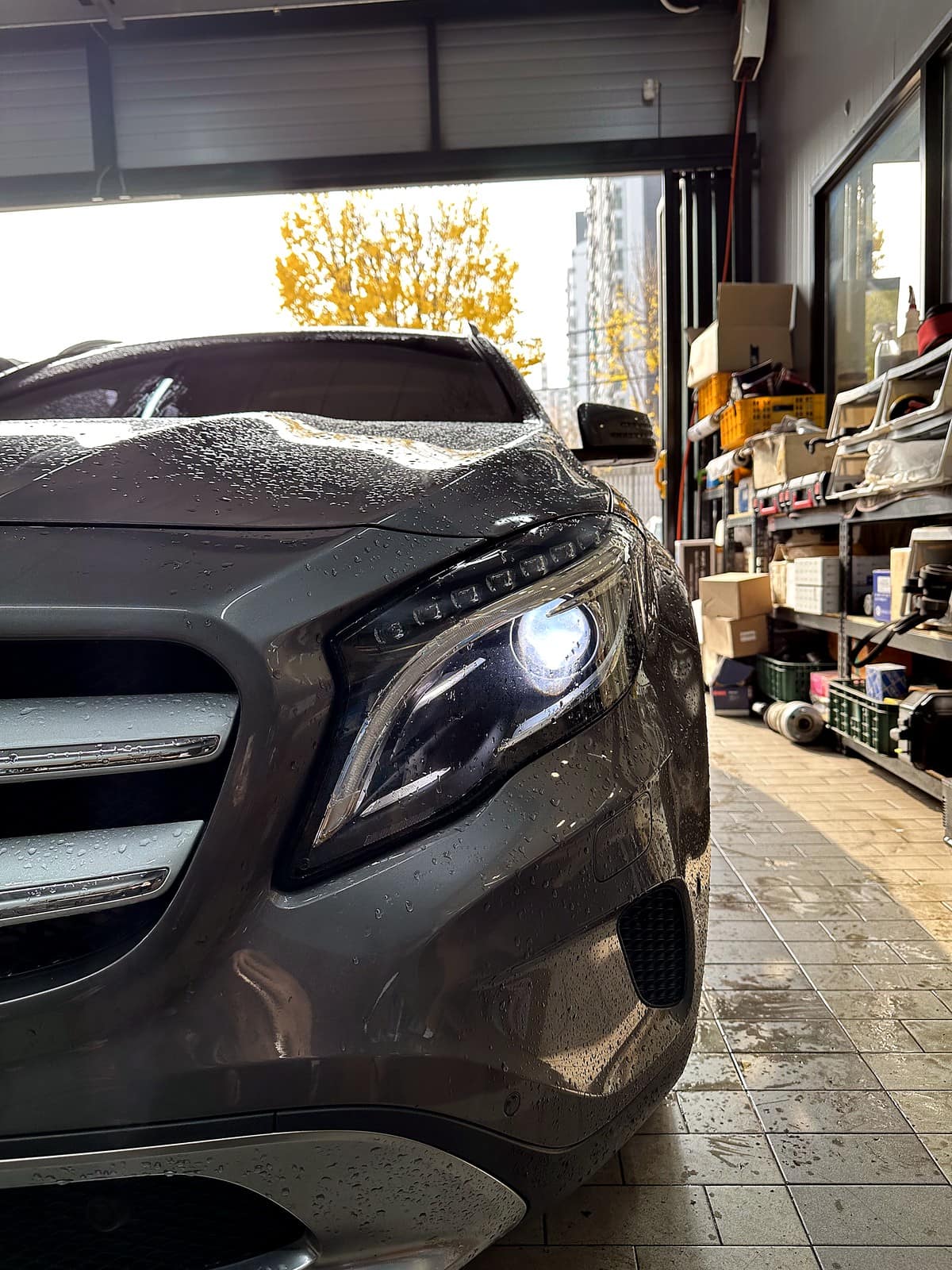 벤츠 GLA200 하향등 교체 후 좌우 밝기 확인
