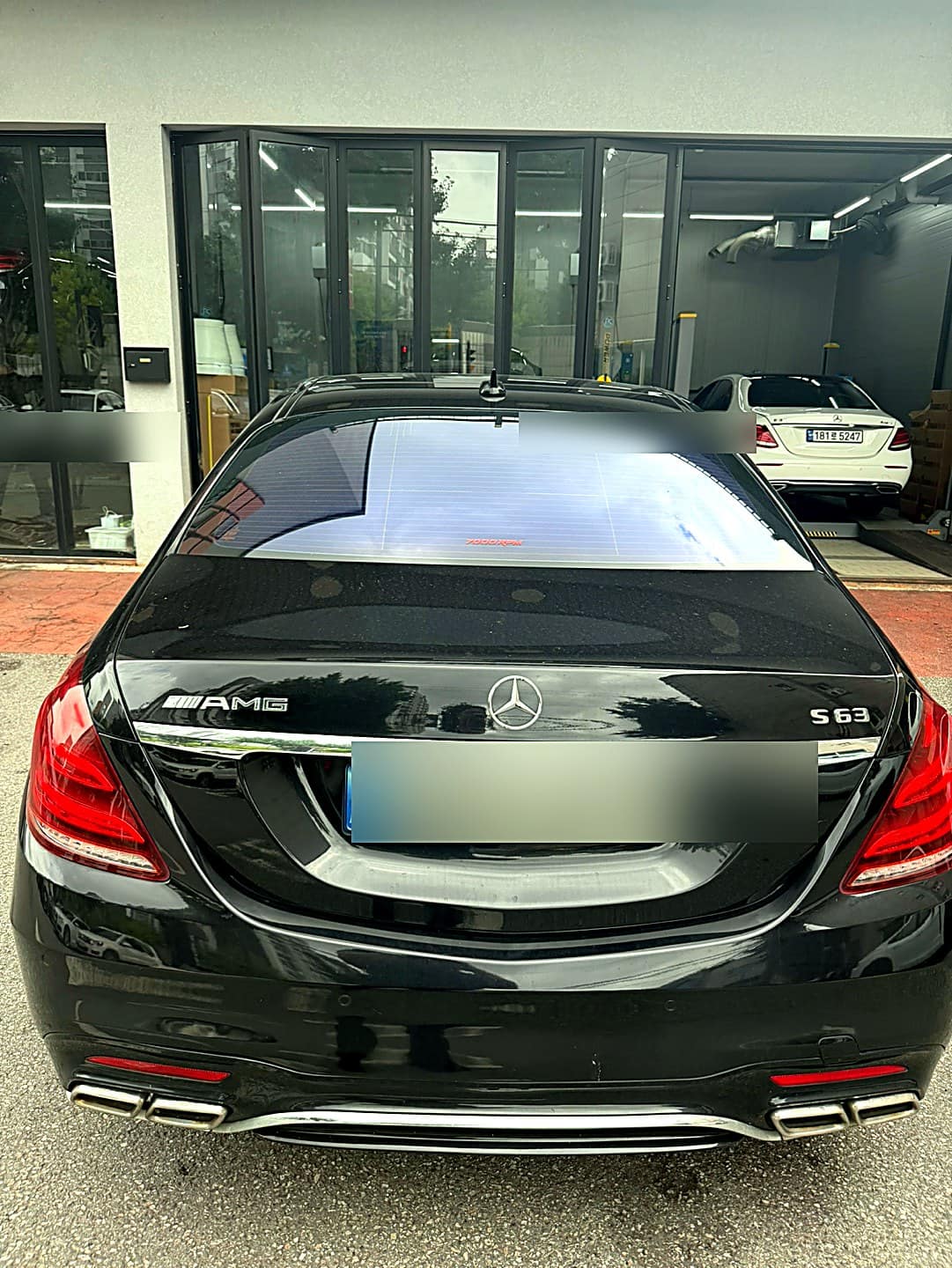 쌍촌본점 H모터스에 가속 시 소음 증상으로 입고된 벤츠 S63 AMG